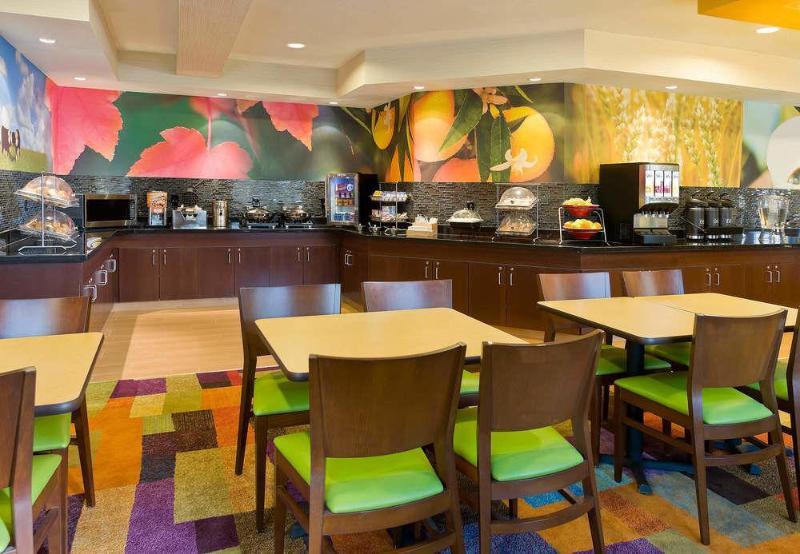 Fairfield Inn & Suites Lexington Keeneland Airport Eksteriør bilde